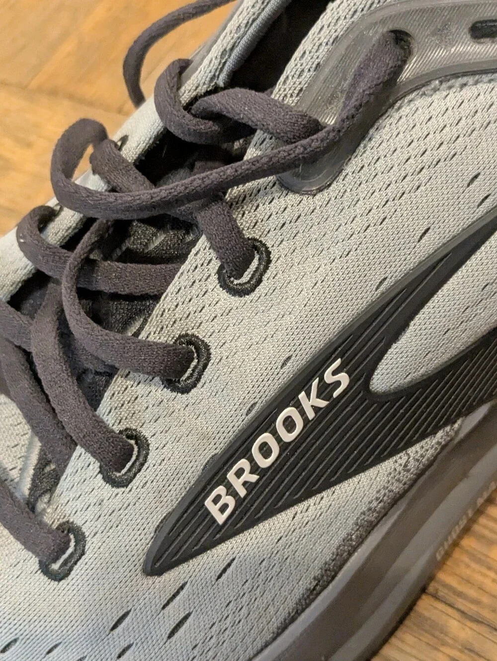 Brooks Ghost Max 3 Size 13 EE Rare Size